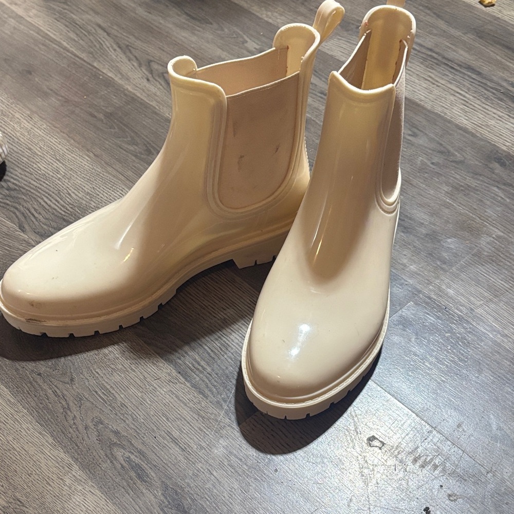 Serra Cream Winter Boots